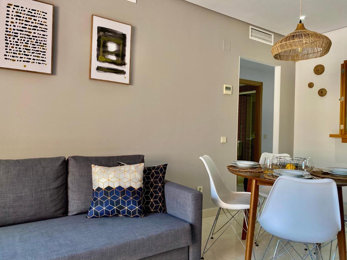 Resort Style 2 Bedroom Apartment In The New Golden Mile Free Wifi & Parking Estepona Luaran gambar